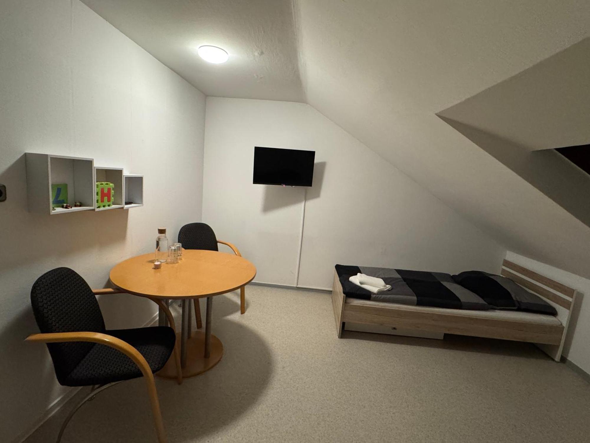 Ferienzeit Apartment Karlsruhe Ngoại thất bức ảnh