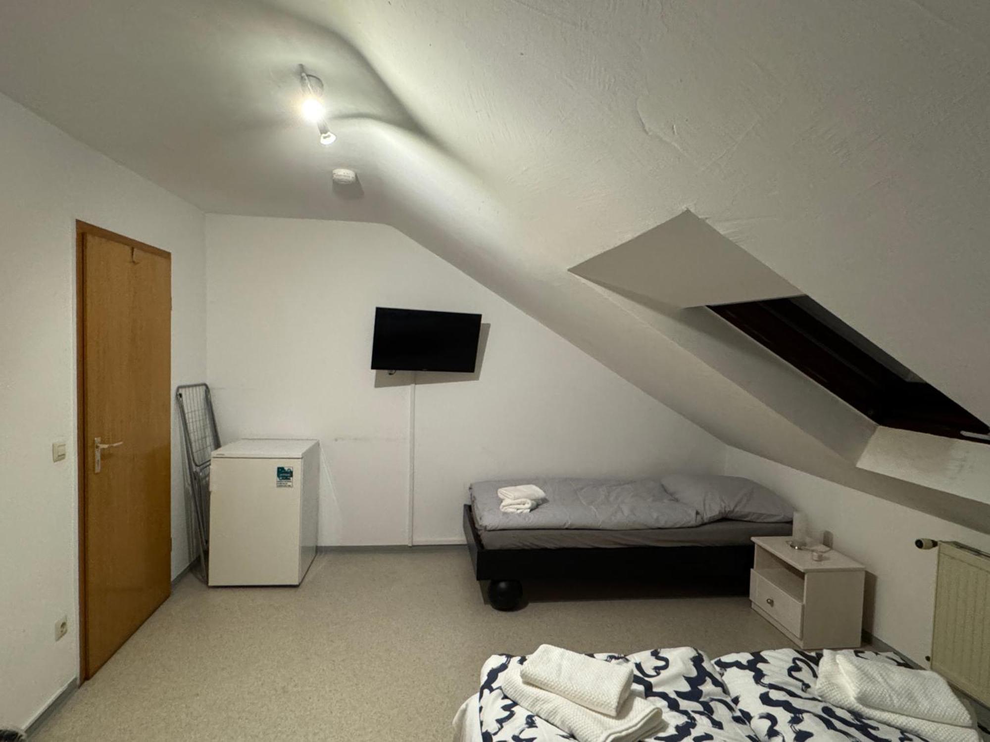 Ferienzeit Apartment Karlsruhe Ngoại thất bức ảnh